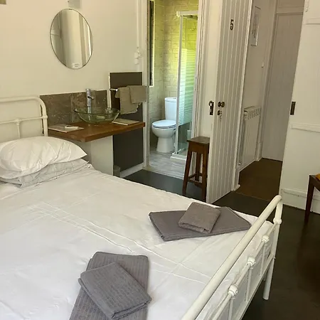 Гостевой дом Relaxscape 4*